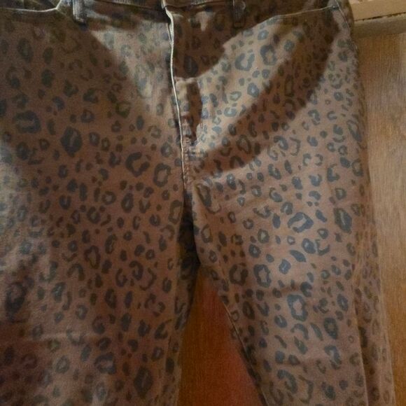 Universal Thread Brown Leopard-Print Skinny Jeans - Picture 9 of 11